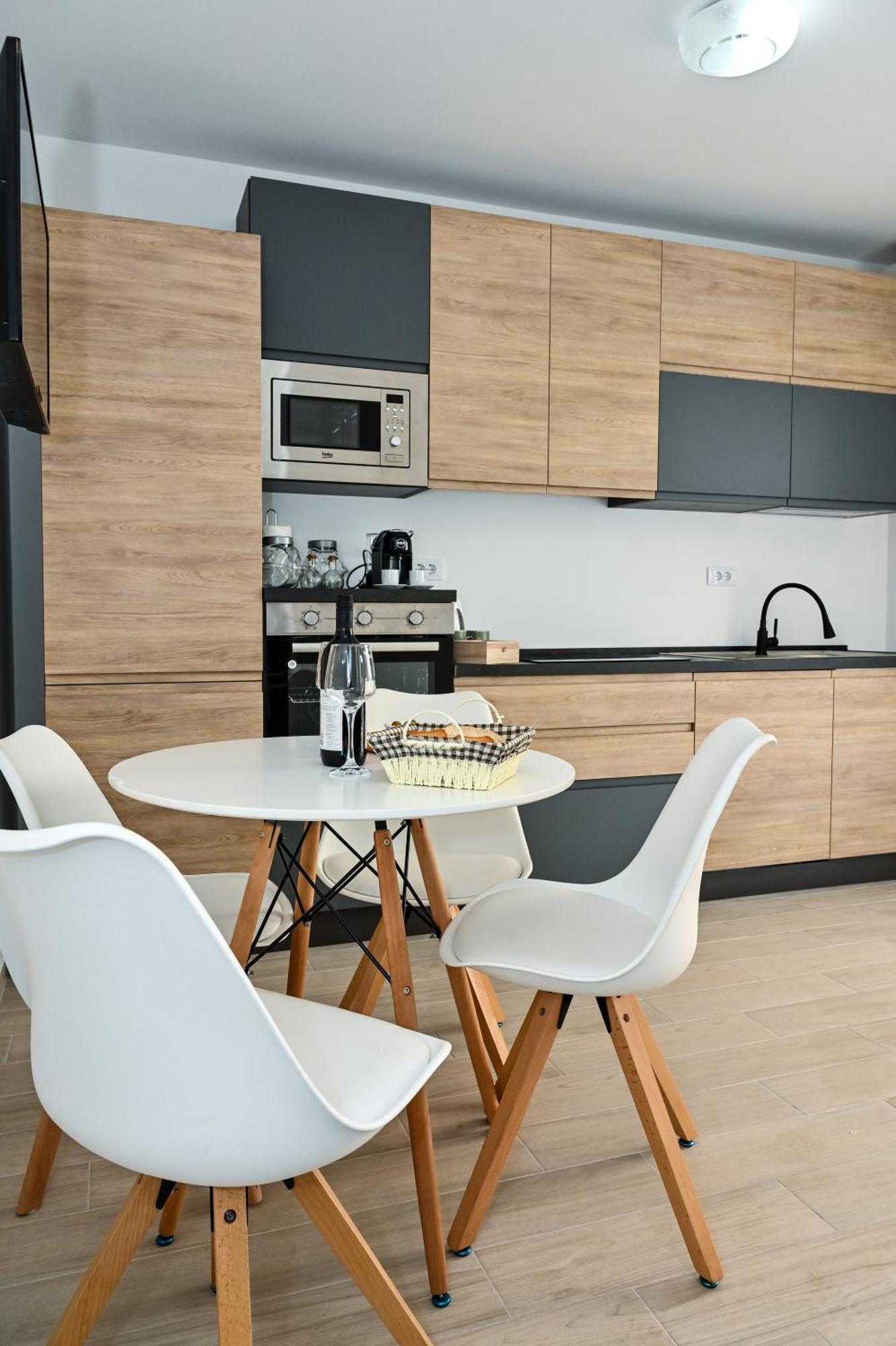 Porto Azzurro Apartments Tivat Exteriér fotografie